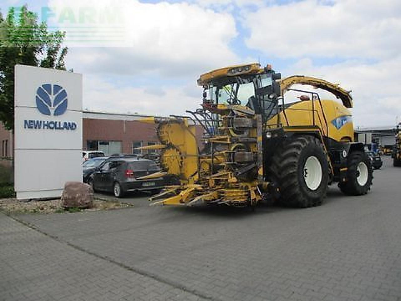 New Holland fr 9050 / fr9050 - Forage harvester: picture 2 New Holland fr 9050 / fr9050 - Forage harvester: picture 2