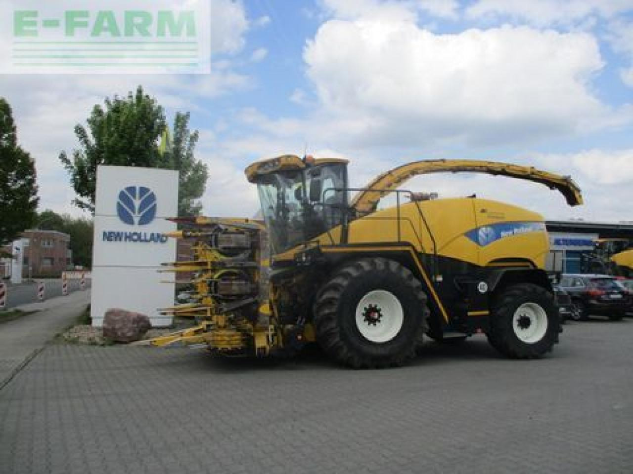 New Holland fr 9050 / fr9050 - Forage harvester: picture 1 New Holland fr 9050 / fr9050 - Forage harvester: picture 1