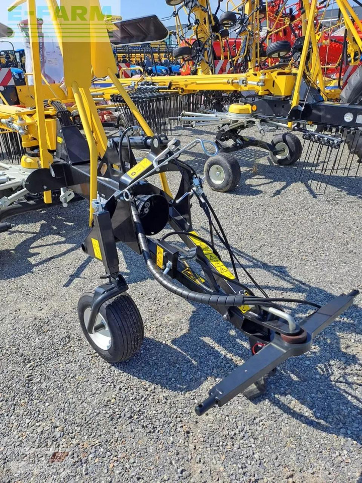 New Holland prorotor l 640 t - Tedder/ Rake: picture 2 New Holland prorotor l 640 t - Tedder/ Rake: picture 2