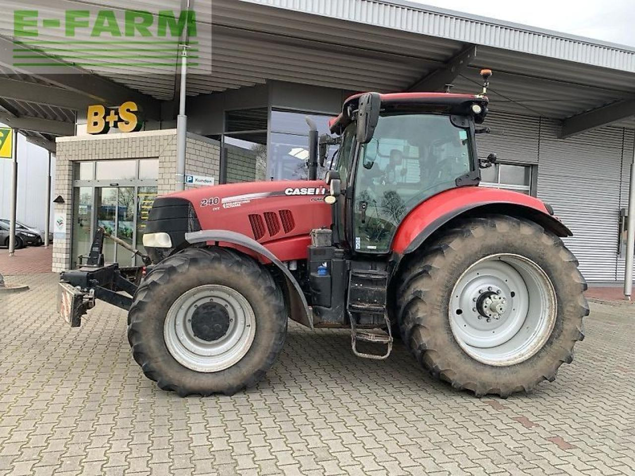 New Holland puma cvx 240 CVX - Farm tractor: picture 1 New Holland puma cvx 240 CVX - Farm tractor: picture 1