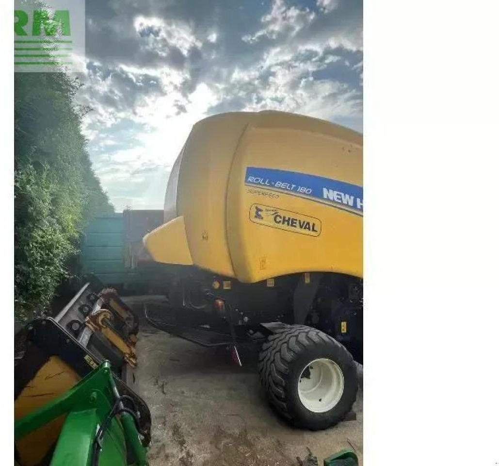 New Holland roll belt 180 - Square baler: picture 3 New Holland roll belt 180 - Square baler: picture 3