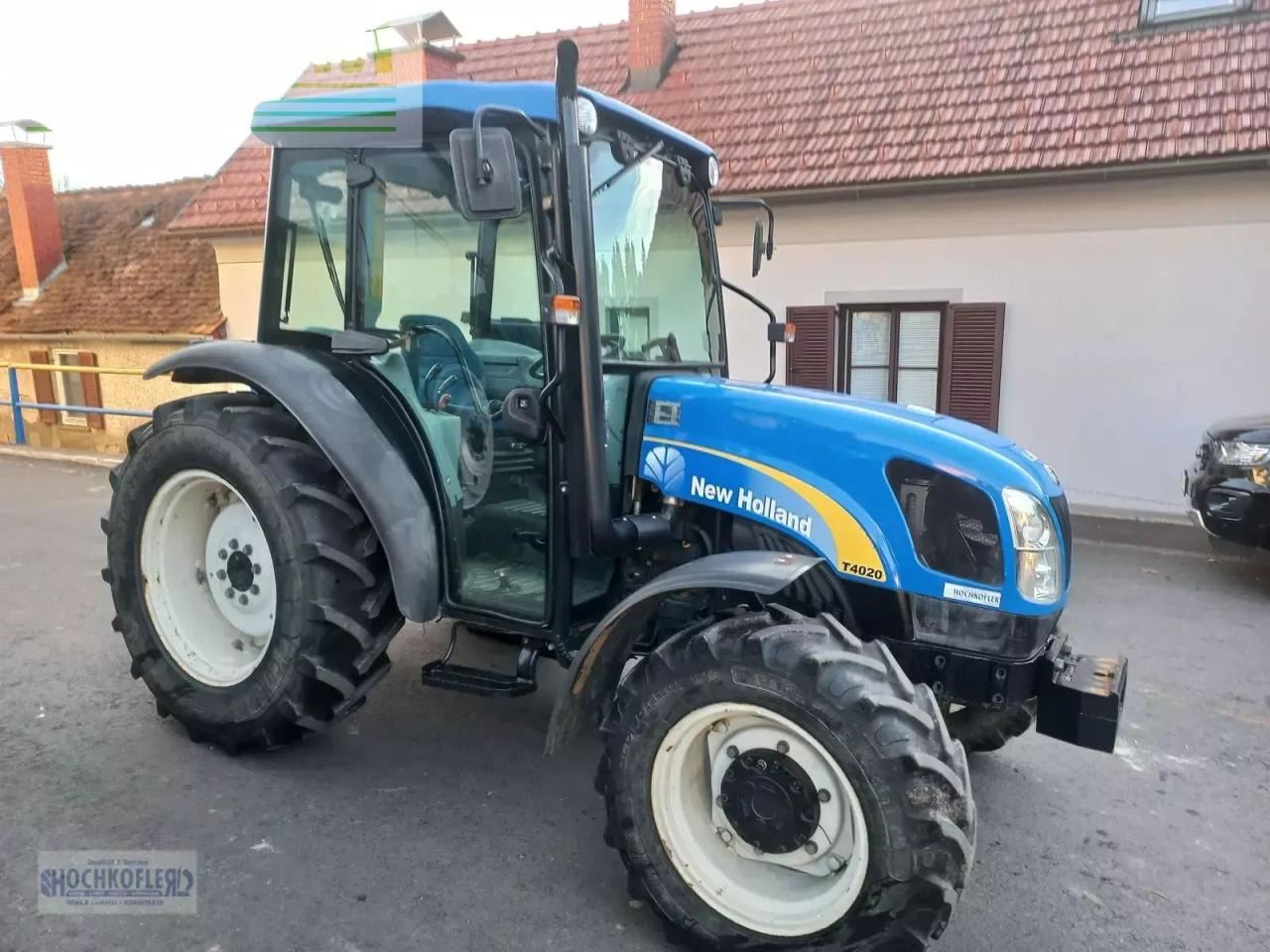 New Holland t4020 deluxe Deluxe - Farm tractor: picture 2 New Holland t4020 deluxe Deluxe - Farm tractor: picture 2