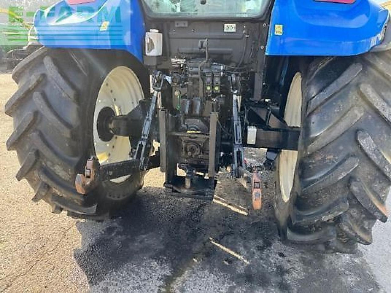 New Holland t5.95 - Farm tractor: picture 5 New Holland t5.95 - Farm tractor: picture 5