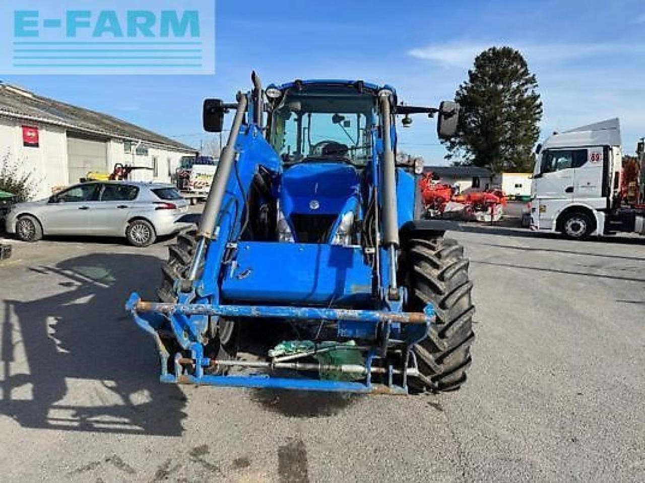 New Holland t5.95 - Farm tractor: picture 2 New Holland t5.95 - Farm tractor: picture 2
