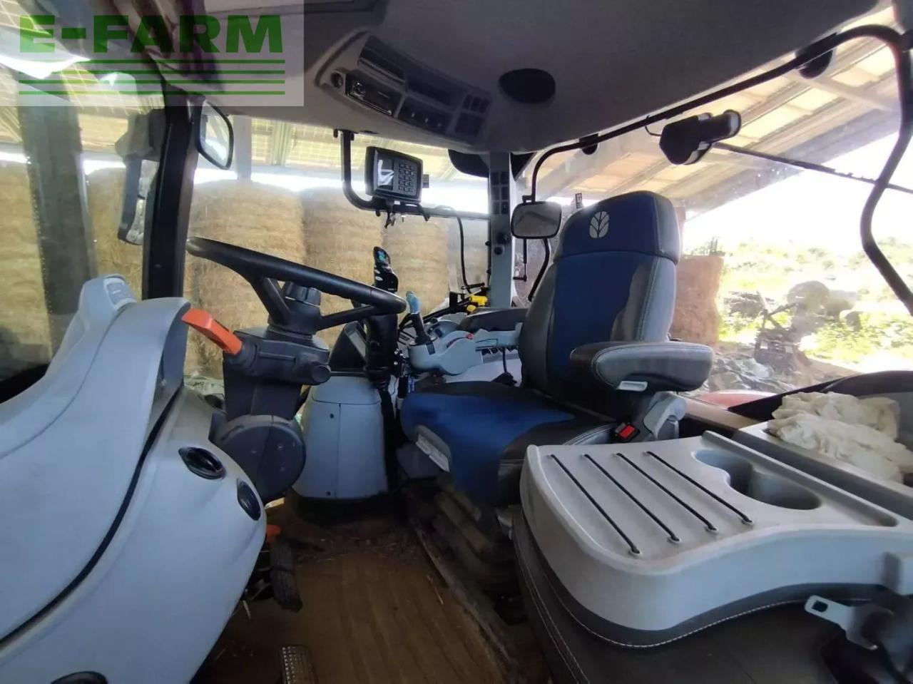 Farm tractor New Holland t6 145 ec: picture 8 Farm tractor New Holland t6 145 ec: picture 8