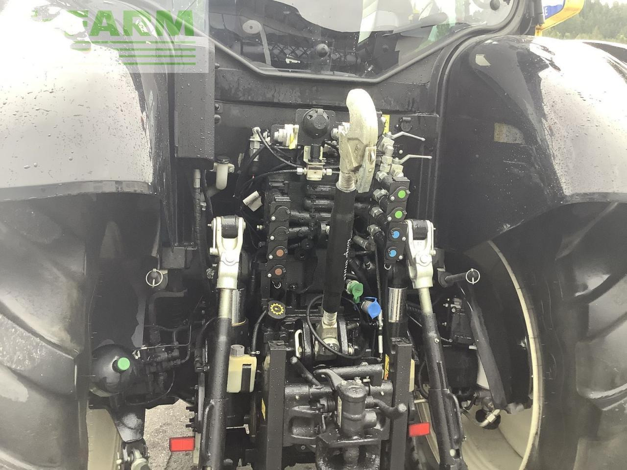 New Holland t6.165 dynamic command sidewinder ii - Farm tractor: picture 4 New Holland t6.165 dynamic command sidewinder ii - Farm tractor: picture 4