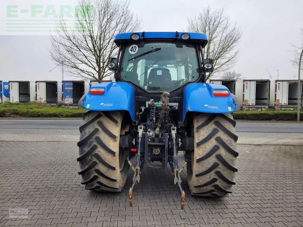 New Holland t6070 elite Elite - Farm tractor: picture 5 New Holland t6070 elite Elite - Farm tractor: picture 5