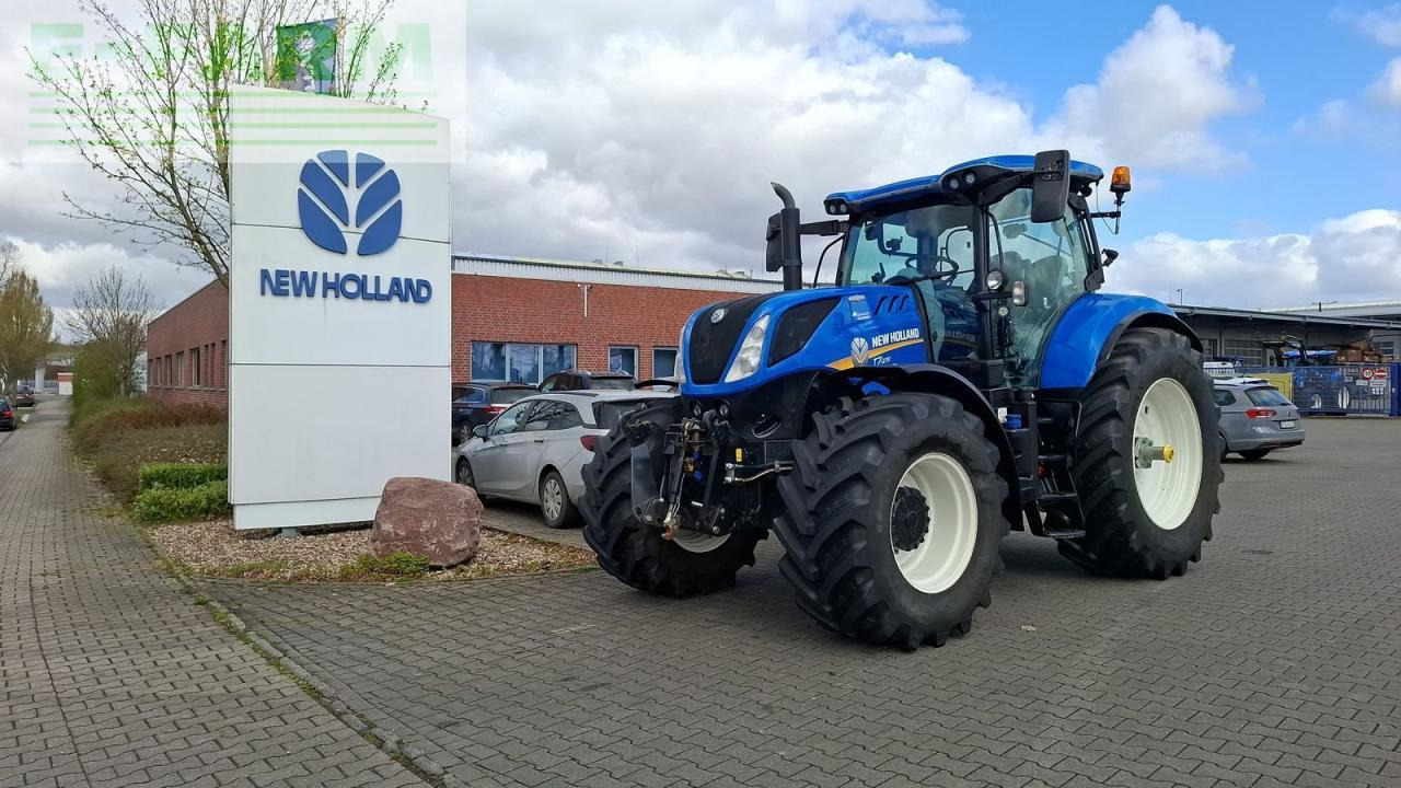 New Holland t7.230 ac - Farm tractor: picture 2 New Holland t7.230 ac - Farm tractor: picture 2