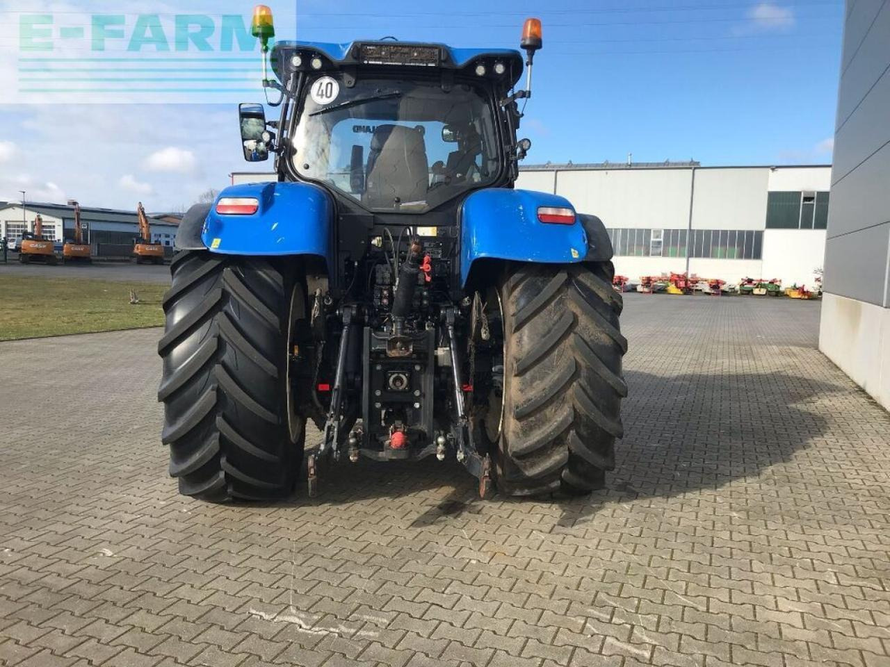 New Holland t7.245 autocommand - Farm tractor: picture 4 New Holland t7.245 autocommand - Farm tractor: picture 4