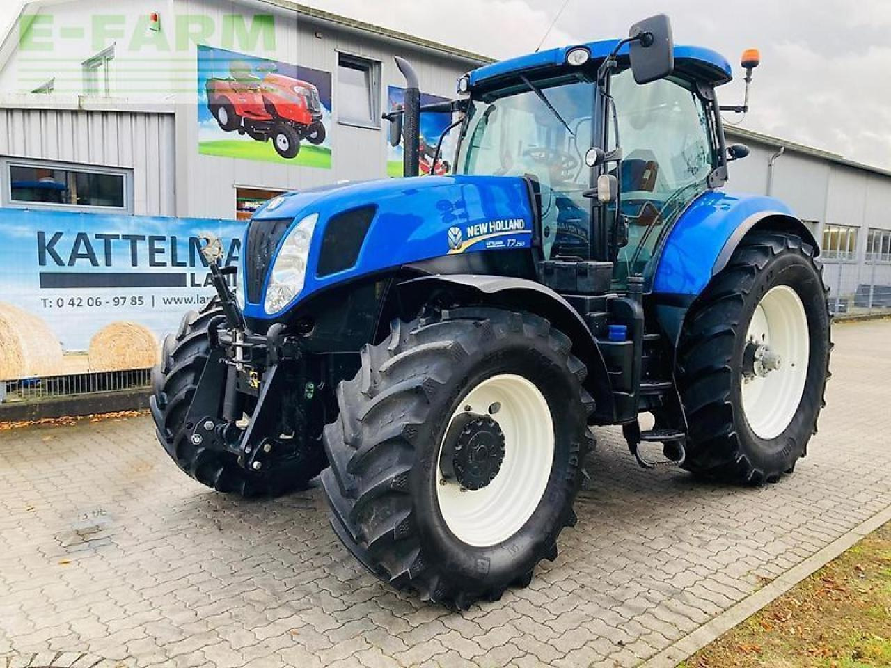 New Holland t7.250 power command mit rtk - Farm tractor: picture 2 New Holland t7.250 power command mit rtk - Farm tractor: picture 2