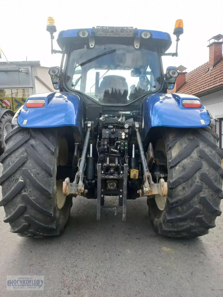 New Holland t7.270 auto command bluepower - Farm tractor: picture 5 New Holland t7.270 auto command bluepower - Farm tractor: picture 5