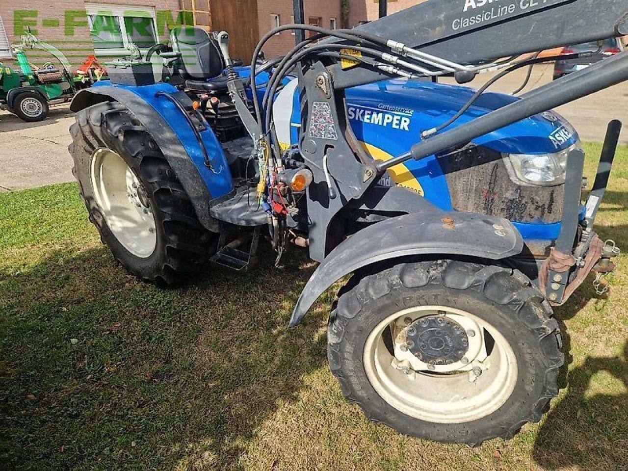 New Holland td 4020 f - Farm tractor: picture 4 New Holland td 4020 f - Farm tractor: picture 4