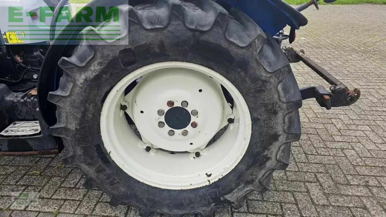 Farm tractor New Holland td4020f: picture 12