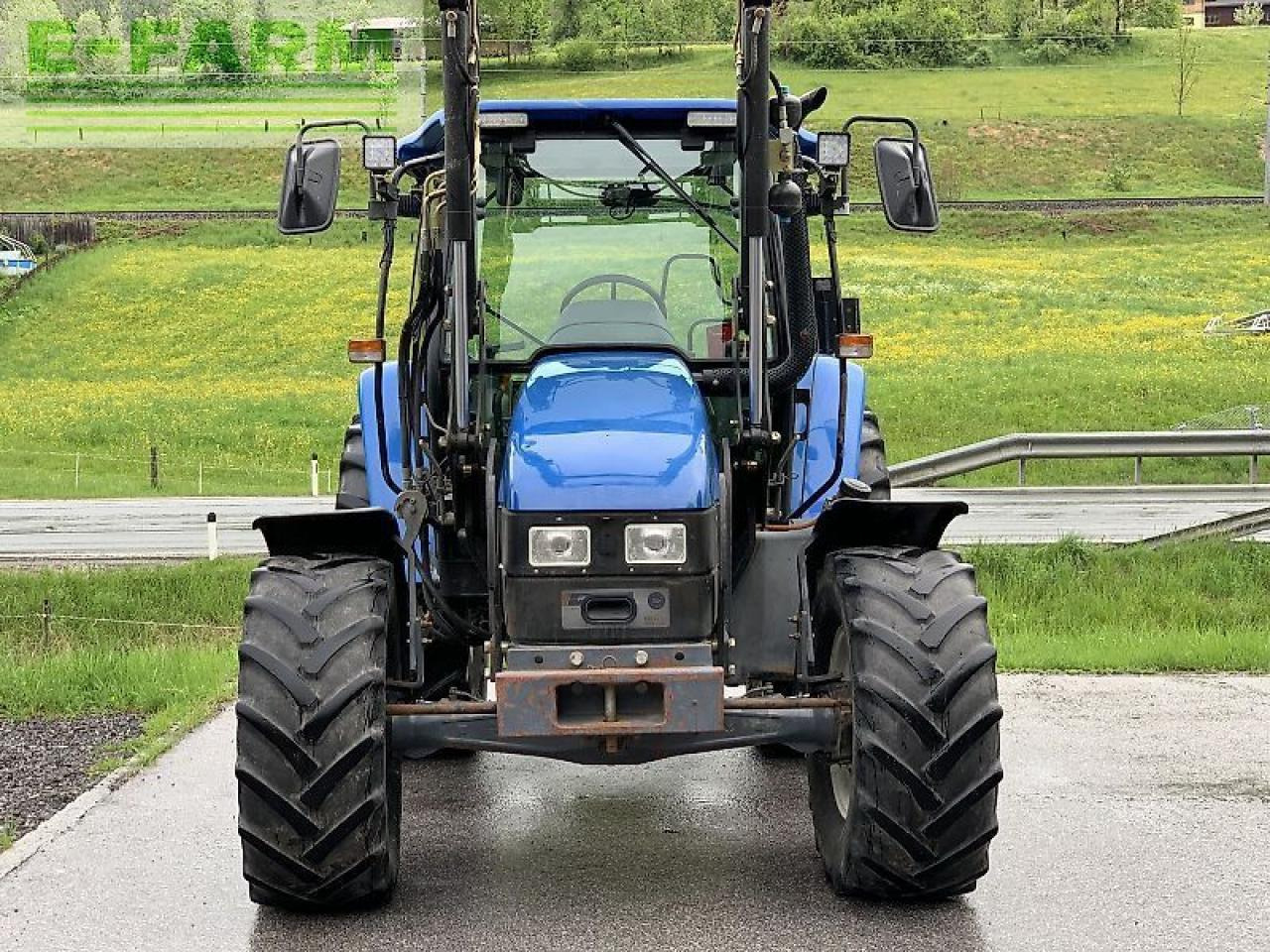 New Holland tl 70 a + hauer frontlader A - Farm tractor: picture 4 New Holland tl 70 a + hauer frontlader A - Farm tractor: picture 4