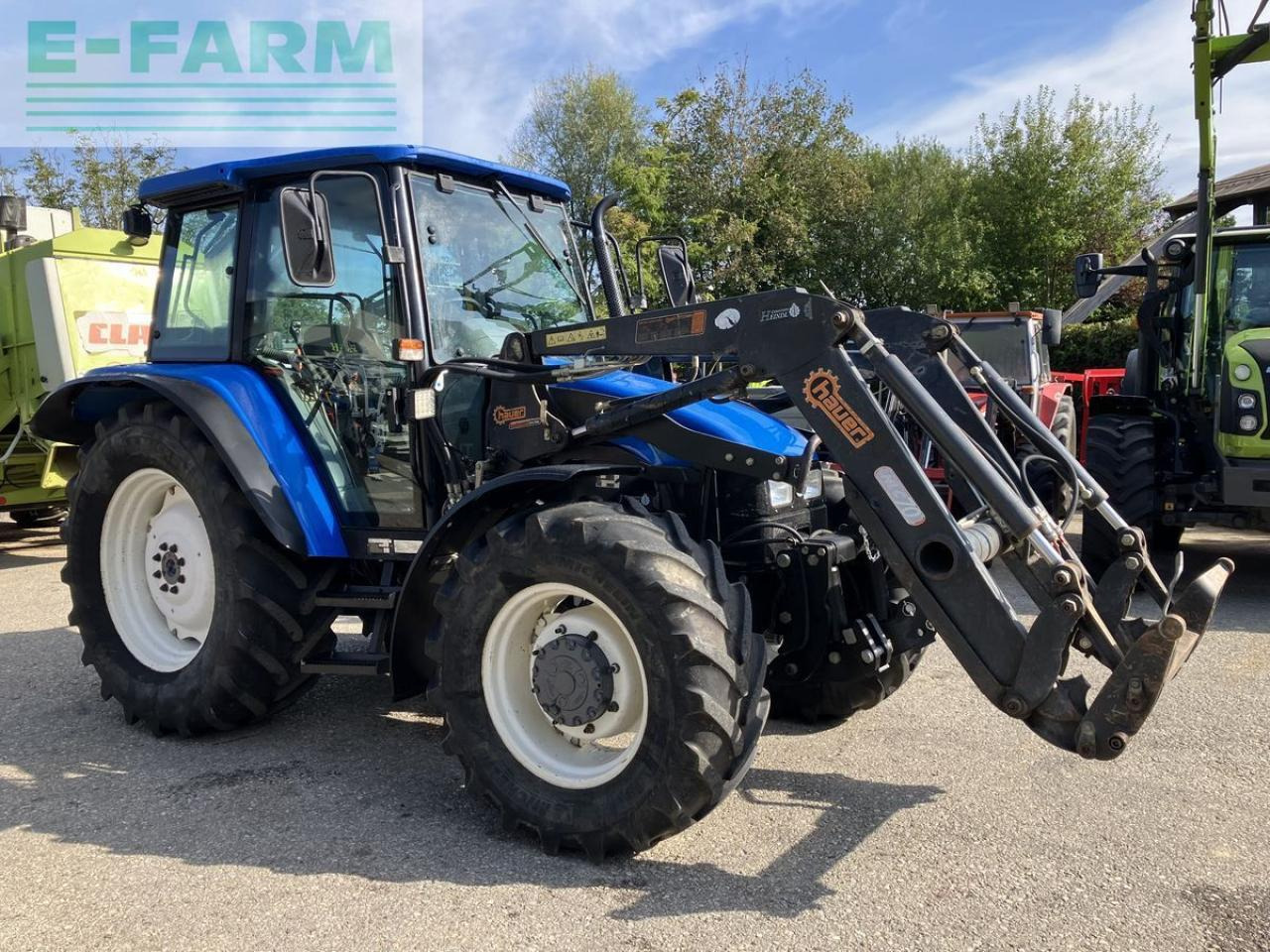 New Holland tl80 (4wd) - Farm tractor: picture 3 New Holland tl80 (4wd) - Farm tractor: picture 3