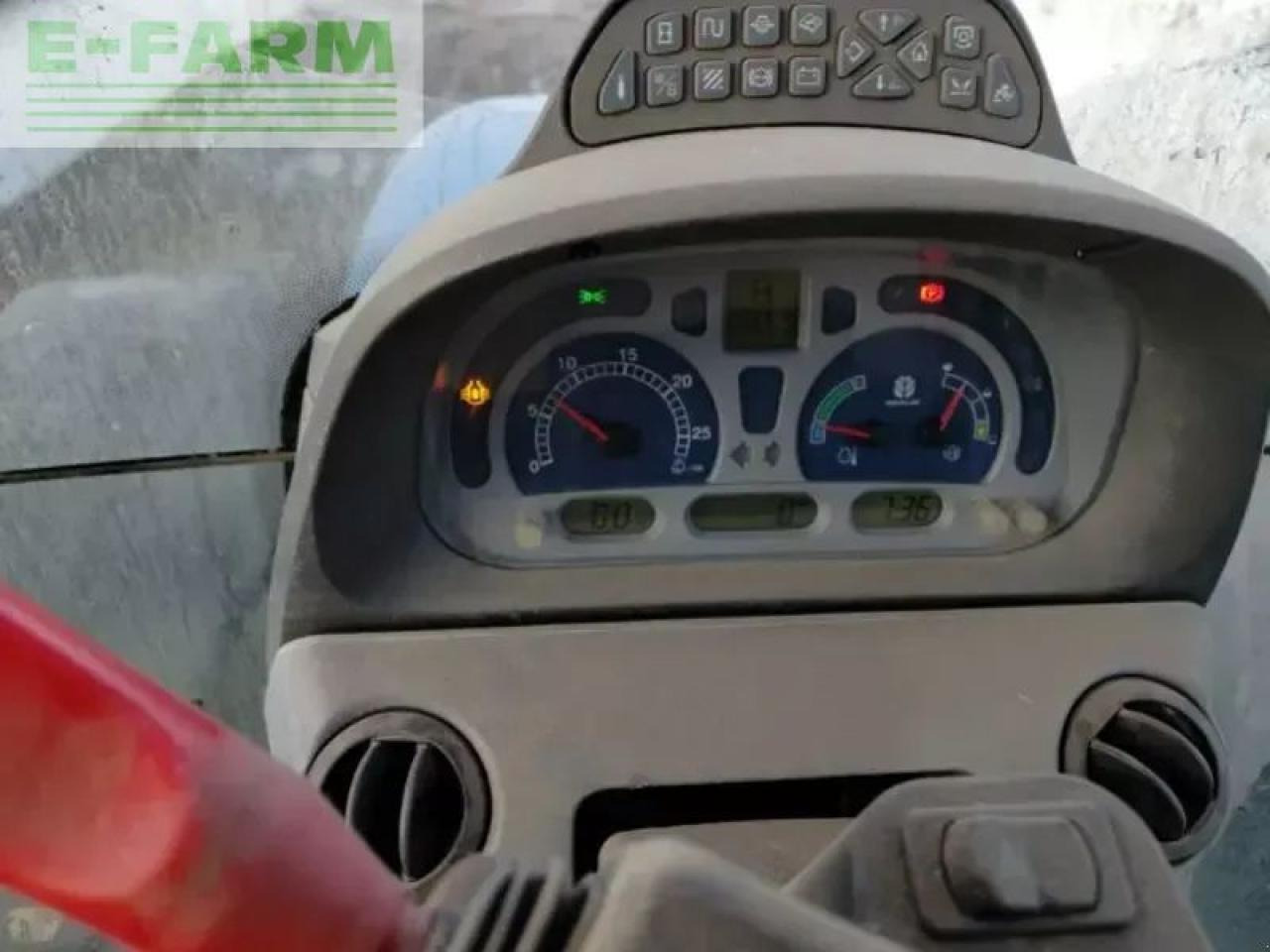 New Holland tsa 125 - Farm tractor: picture 3 New Holland tsa 125 - Farm tractor: picture 3