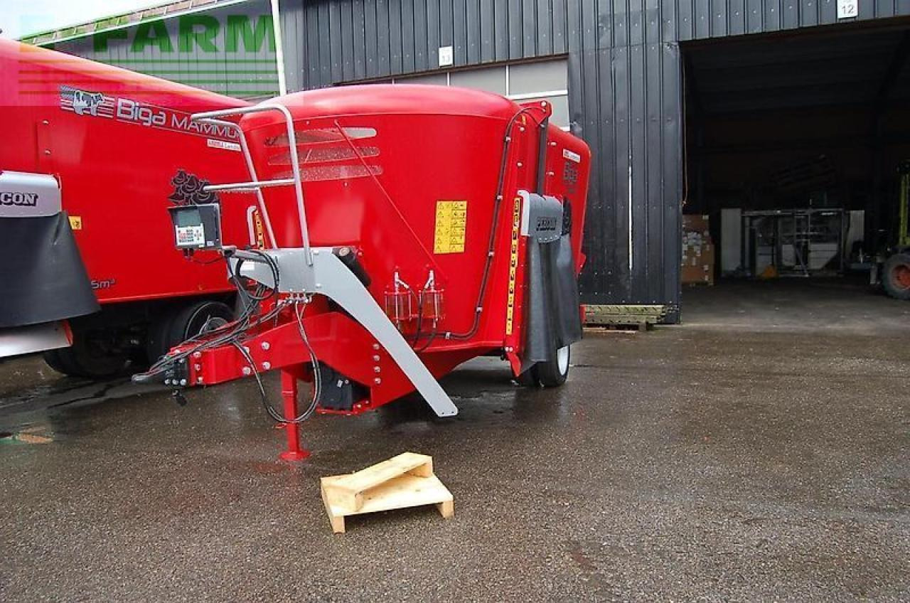 Peecon biga 16-197/230 topliner twin future - Livestock equipment: picture 3 Peecon biga 16-197/230 topliner twin future - Livestock equipment: picture 3