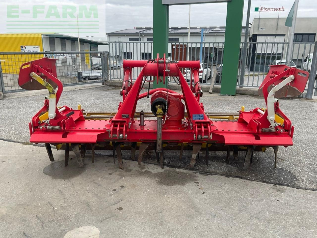 Pöttinger Lion 3002 - Soil tillage equipment: picture 3 Pöttinger Lion 3002 - Soil tillage equipment: picture 3