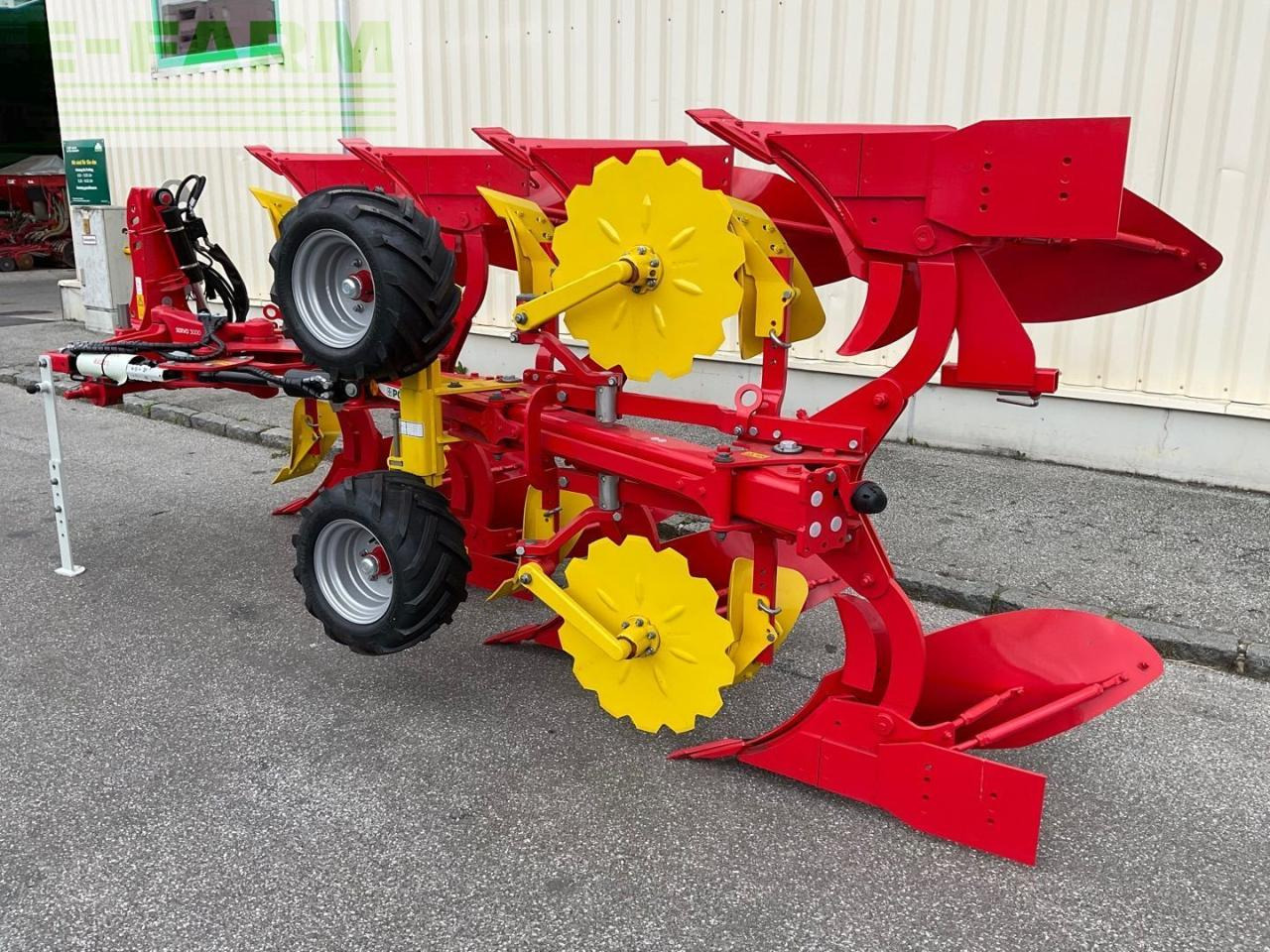Pöttinger Servo 3000 P 4-sch. - Plow: picture 5 Pöttinger Servo 3000 P 4-sch. - Plow: picture 5