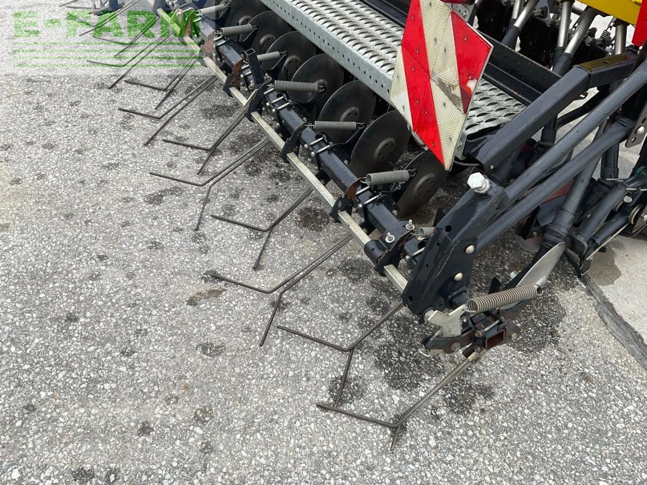 Seed drill Pöttinger Vitasem 300: picture 13