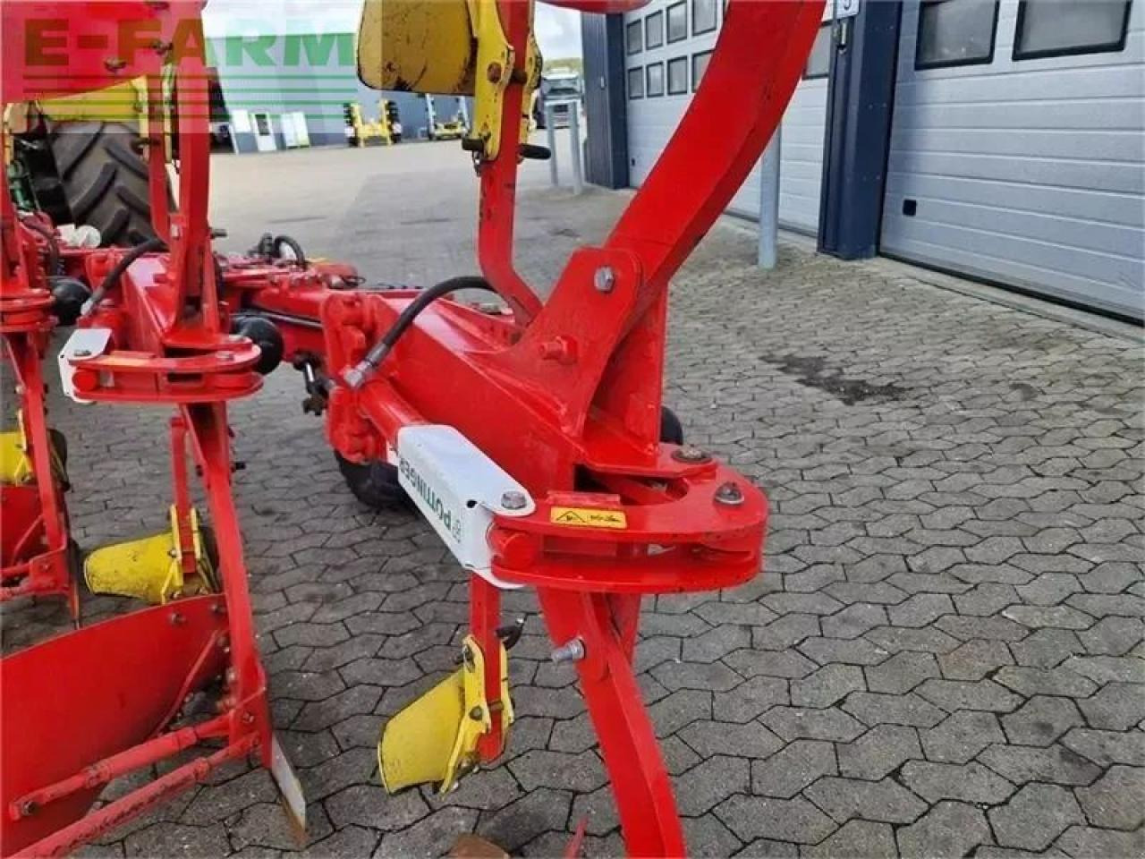 Pöttinger servo 45 s plus nova 6 furet - Plow: picture 4 Pöttinger servo 45 s plus nova 6 furet - Plow: picture 4