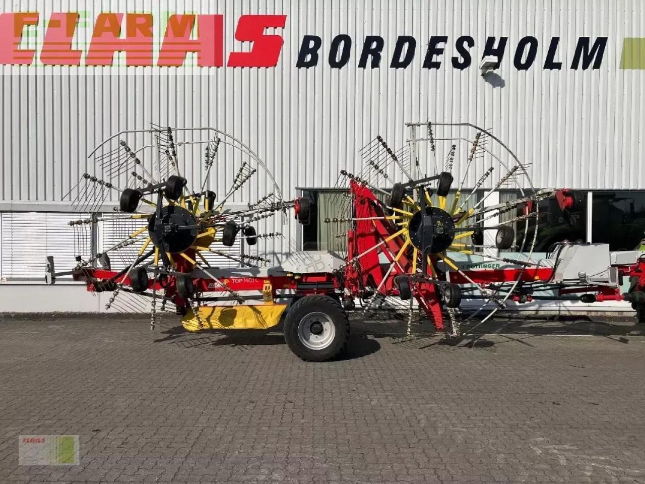 Pöttinger top 1403 c - Tedder/ Rake: picture 1 Pöttinger top 1403 c - Tedder/ Rake: picture 1