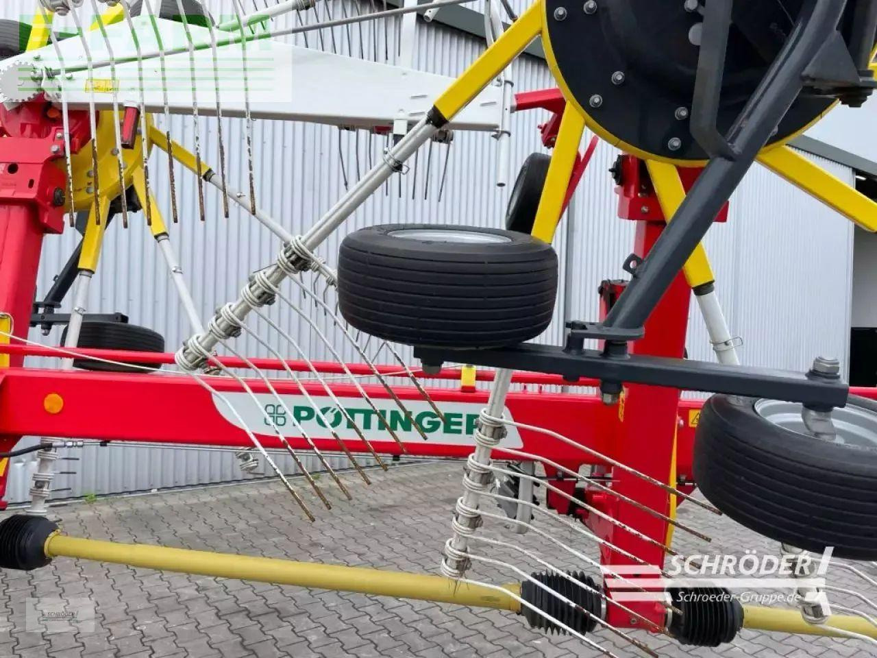 Pöttinger top 652 - Tedder/ Rake: picture 5 Pöttinger top 652 - Tedder/ Rake: picture 5