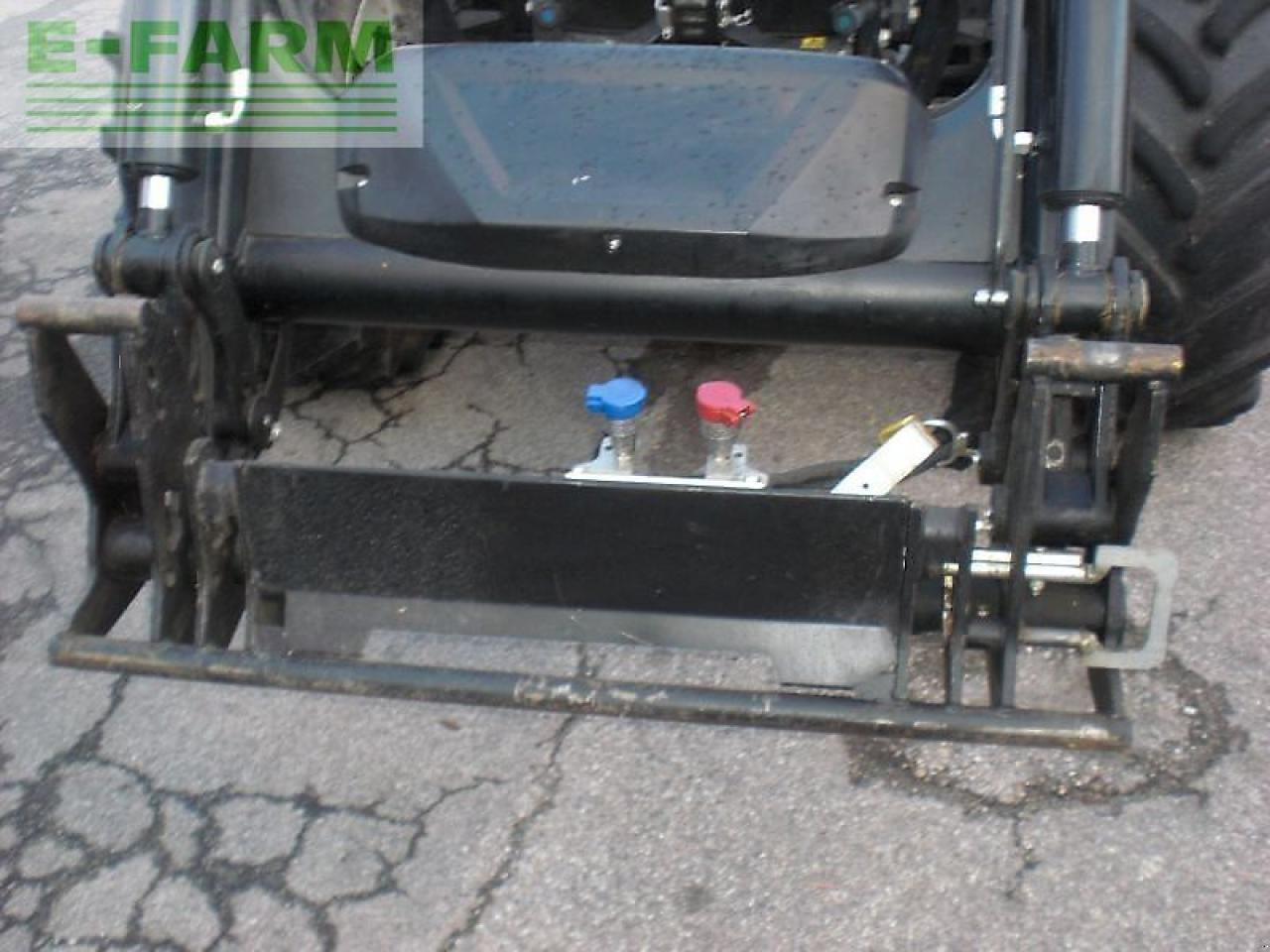 Steyr 4120 multi - Farm tractor: picture 3 Steyr 4120 multi - Farm tractor: picture 3