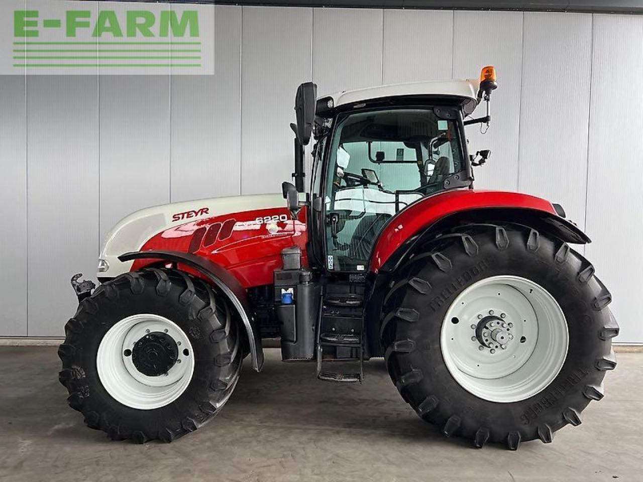 Steyr cvt 6220 - Farm tractor: picture 4 Steyr cvt 6220 - Farm tractor: picture 4