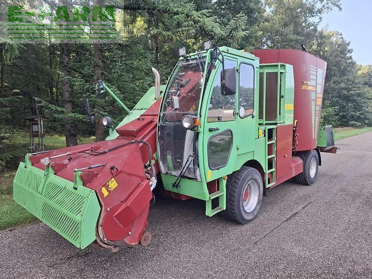 Strautmann verti-mix 1300 sf - Livestock equipment: picture 1 Strautmann verti-mix 1300 sf - Livestock equipment: picture 1