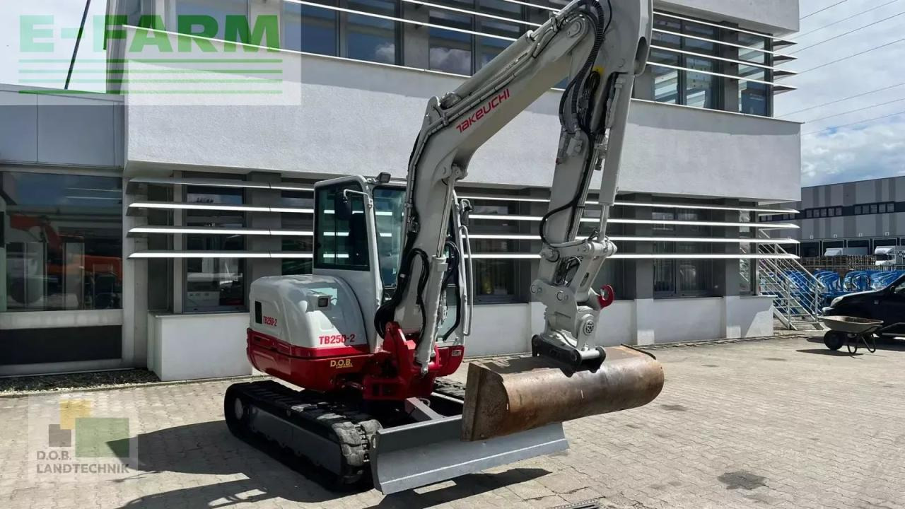 Takeuchi tb 250 - Mini excavator: picture 3 Takeuchi tb 250 - Mini excavator: picture 3