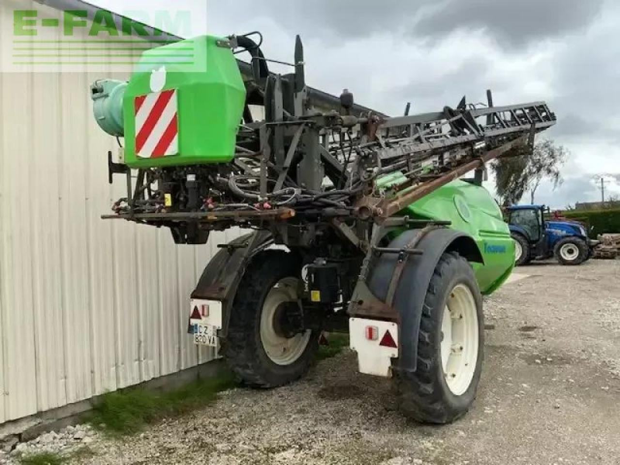 Tecnoma tecnis3500 - Trailed sprayer: picture 4 Tecnoma tecnis3500 - Trailed sprayer: picture 4