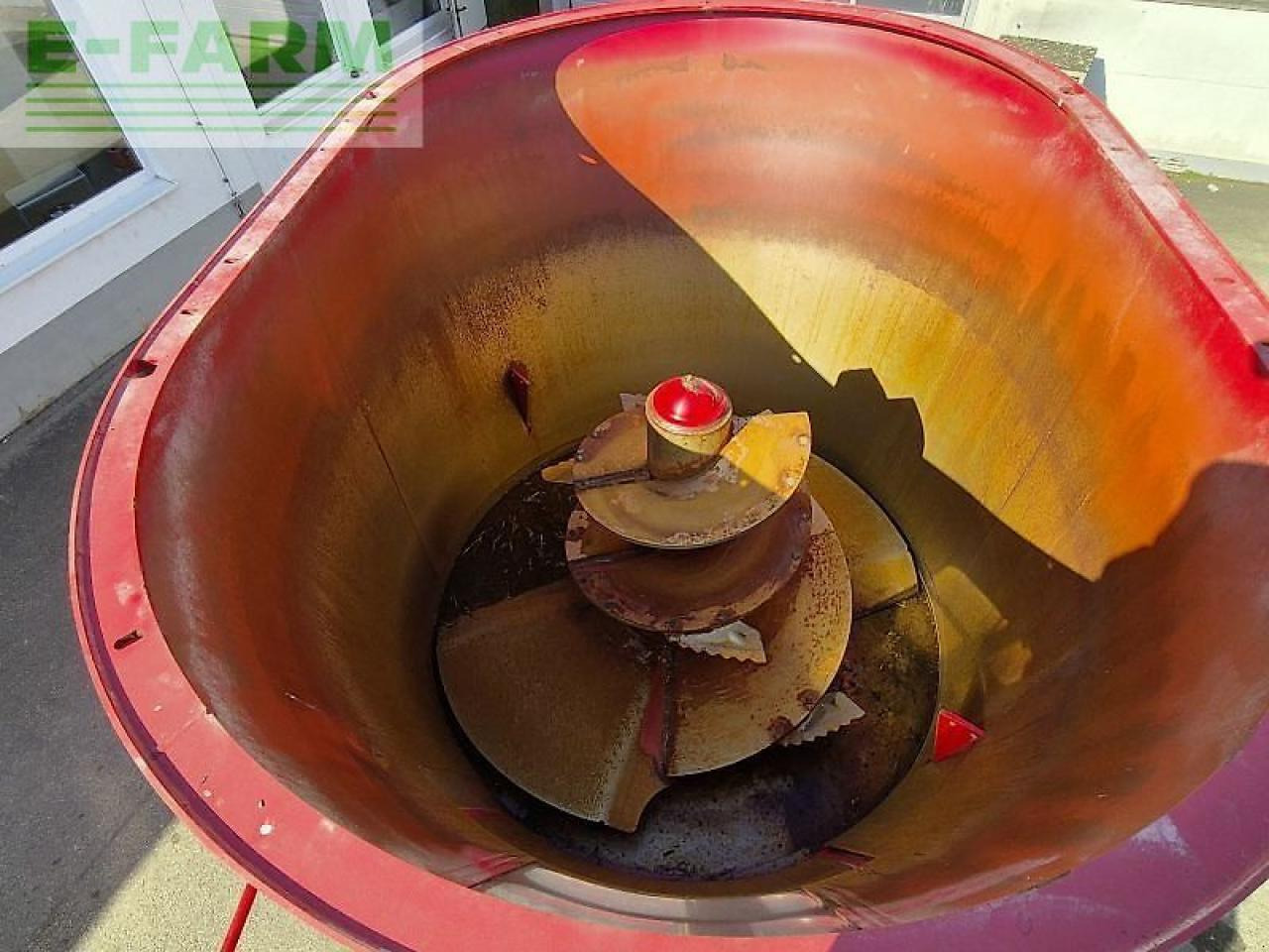 Trioliet solomix 1 1000 vlb - Livestock equipment: picture 5 Trioliet solomix 1 1000 vlb - Livestock equipment: picture 5