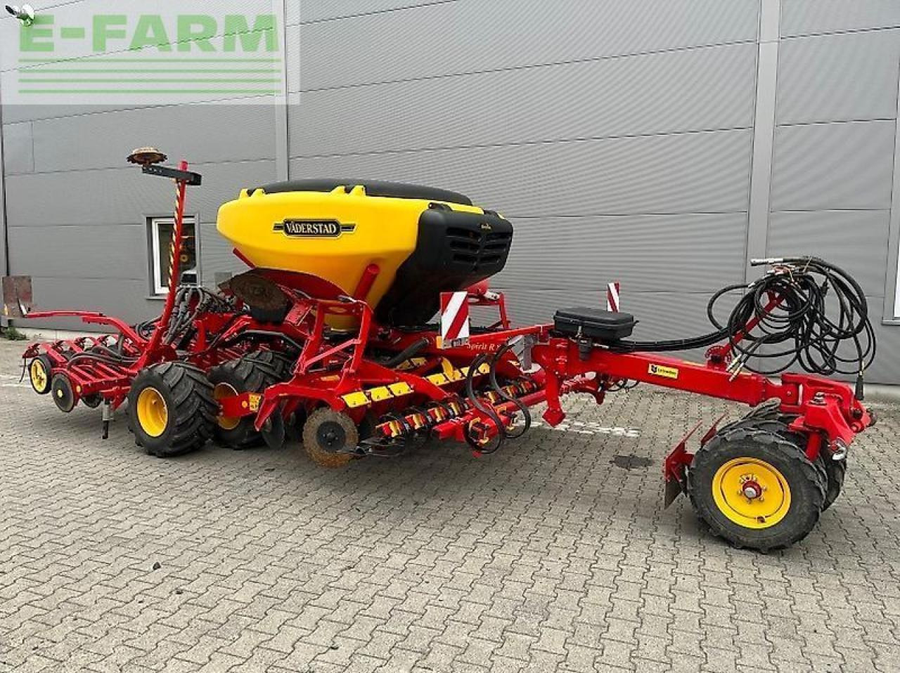 Väderstad spirit r str 300 s - Seed drill: picture 1 Väderstad spirit r str 300 s - Seed drill: picture 1