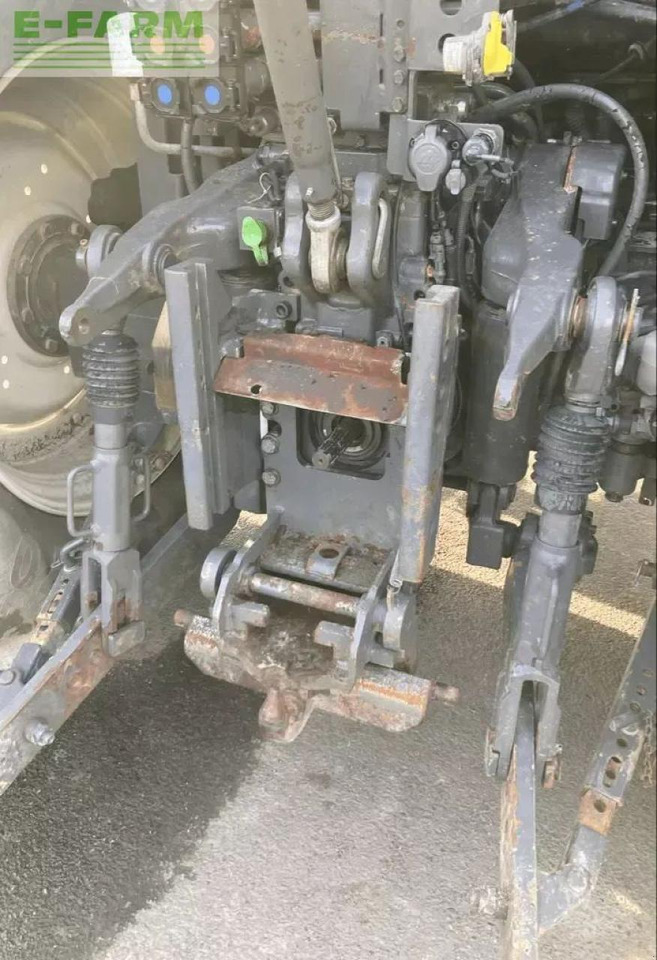 Valtra n 114 - Farm tractor: picture 5 Valtra n 114 - Farm tractor: picture 5