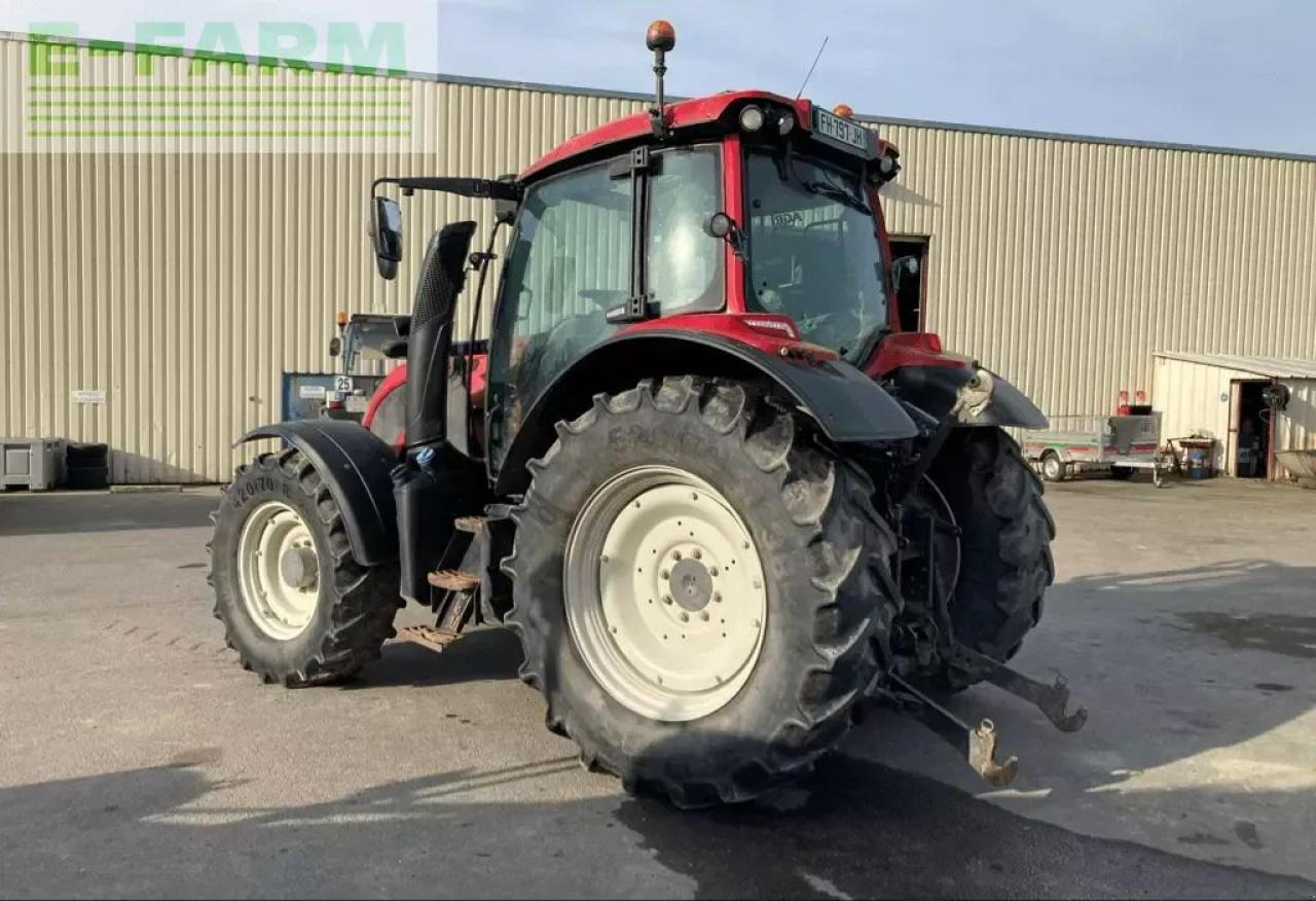 Valtra n 114 - Farm tractor: picture 4 Valtra n 114 - Farm tractor: picture 4