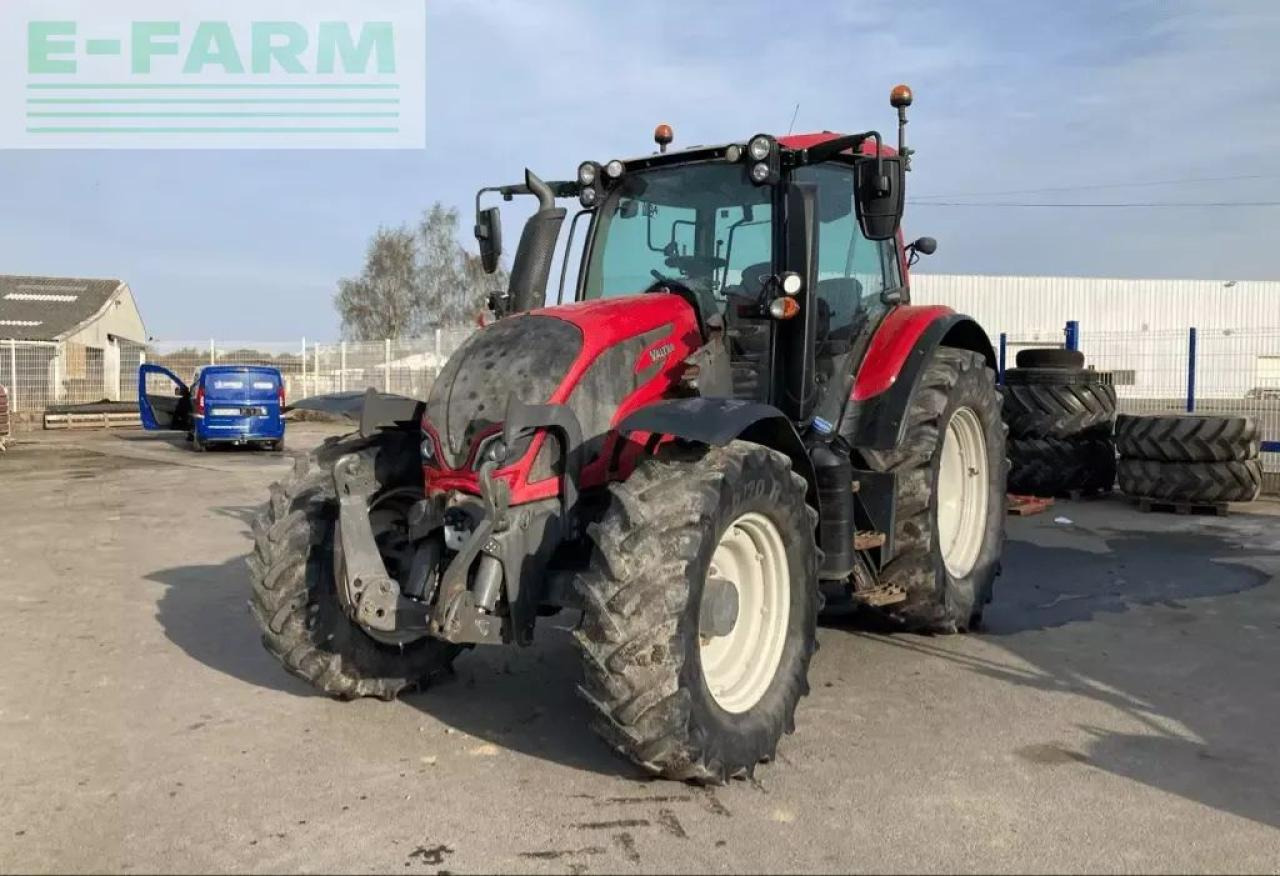 Valtra n 114 - Farm tractor: picture 3 Valtra n 114 - Farm tractor: picture 3