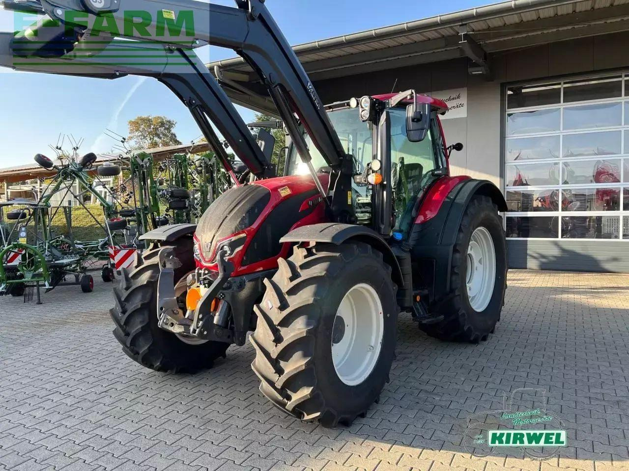 Valtra n 155 active Active - Farm tractor: picture 2 Valtra n 155 active Active - Farm tractor: picture 2