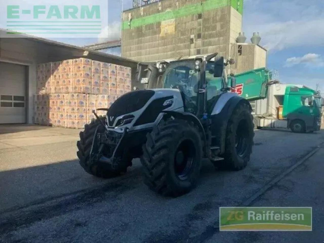 Valtra q265 - Farm tractor: picture 4 Valtra q265 - Farm tractor: picture 4