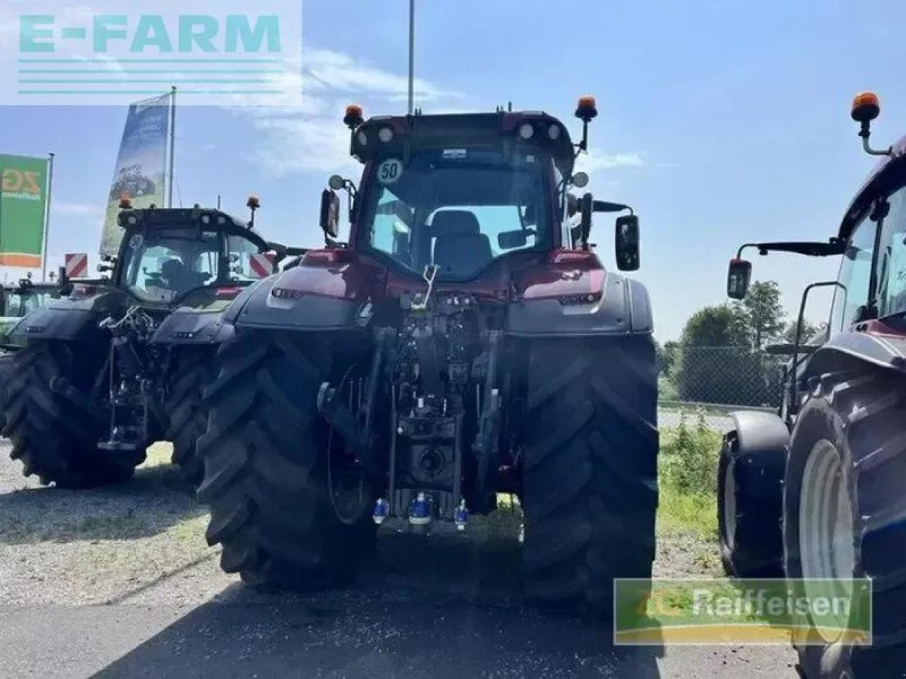 Valtra q305 - Farm tractor: picture 3 Valtra q305 - Farm tractor: picture 3