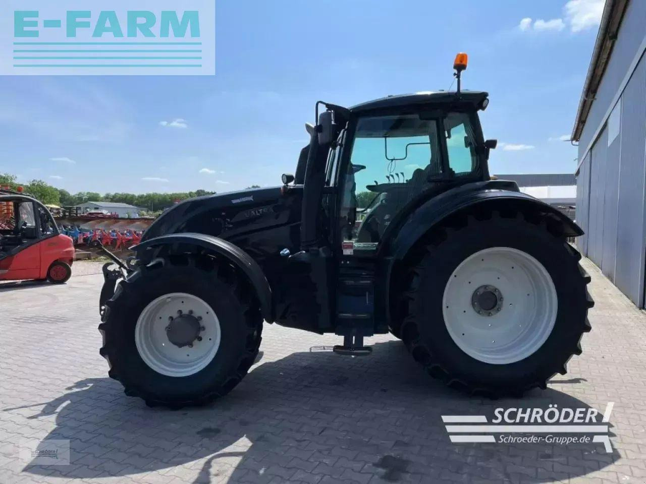 Valtra t 174 ea - Farm tractor: picture 4 Valtra t 174 ea - Farm tractor: picture 4