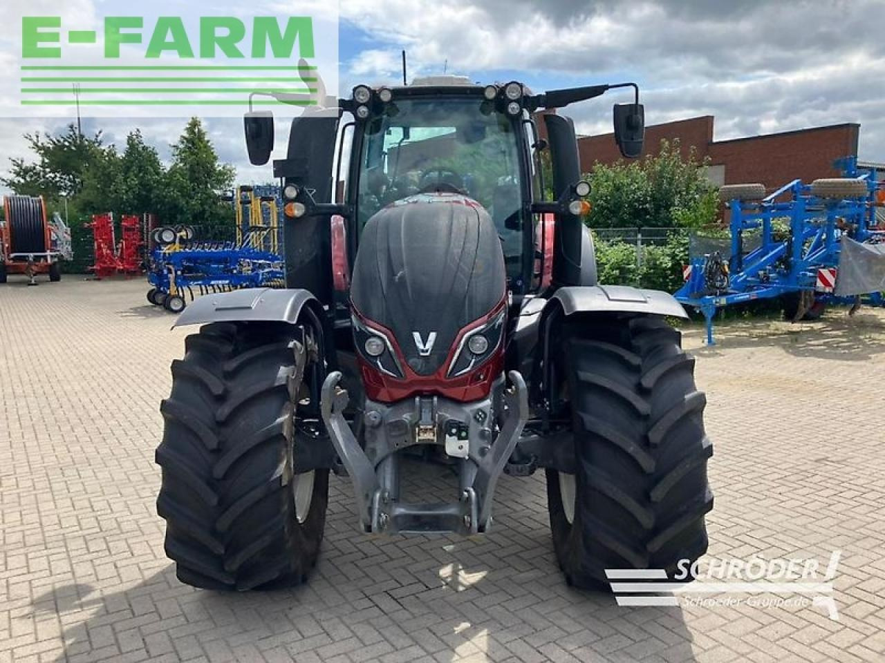 Valtra t 254 v smarttouch - Farm tractor: picture 2 Valtra t 254 v smarttouch - Farm tractor: picture 2