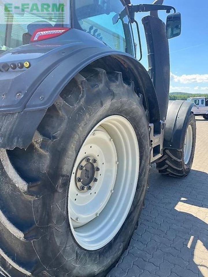 Valtra t174es - Farm tractor: picture 3 Valtra t174es - Farm tractor: picture 3