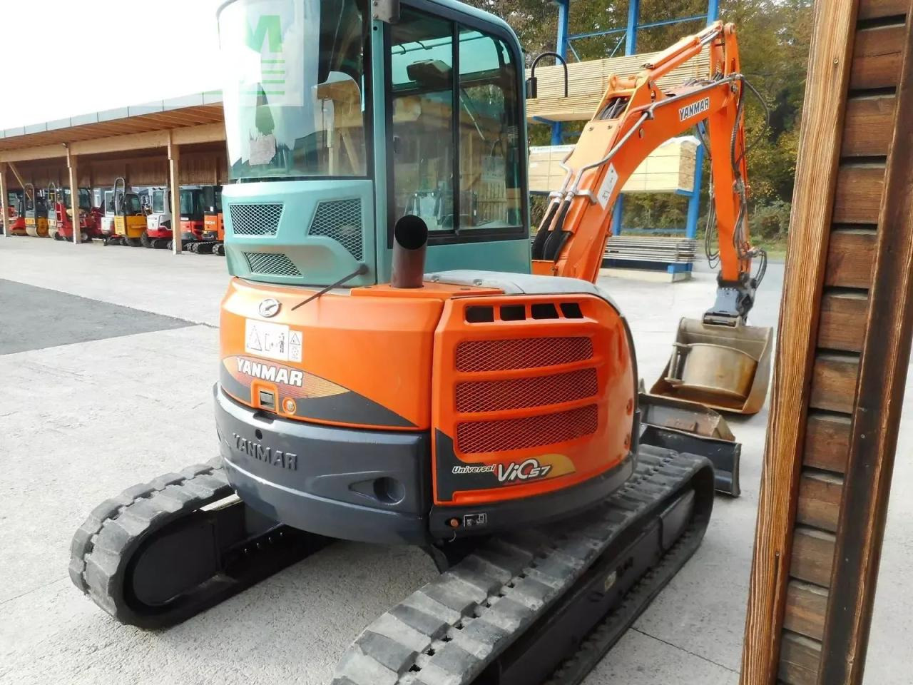 Yanmar vio57 ( 5.325kg ) powertilt + hydr. sw + 3 löffe - Mini excavator: picture 4 Yanmar vio57 ( 5.325kg ) powertilt + hydr. sw + 3 löffe - Mini excavator: picture 4
