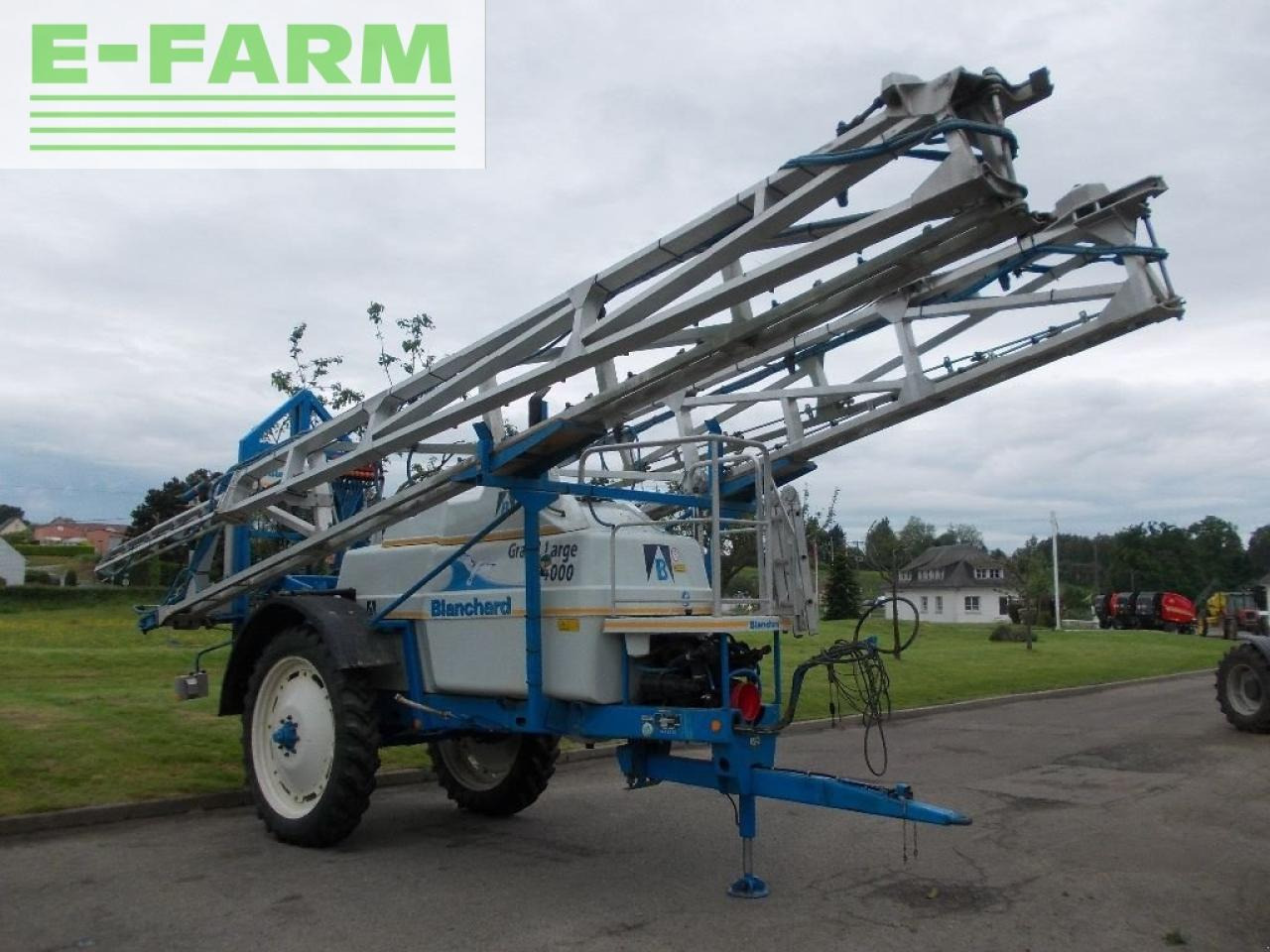 Grand large 4000 - Trailed sprayer: picture 1 Grand large 4000 - Trailed sprayer: picture 1