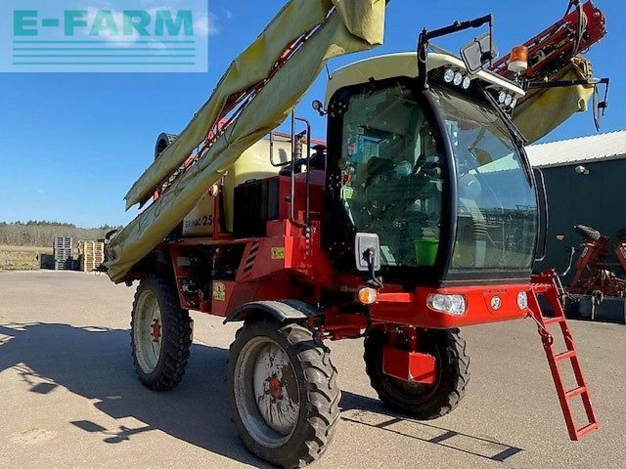 Grimac 1j 2500 - Trailed sprayer: picture 4 Grimac 1j 2500 - Trailed sprayer: picture 4