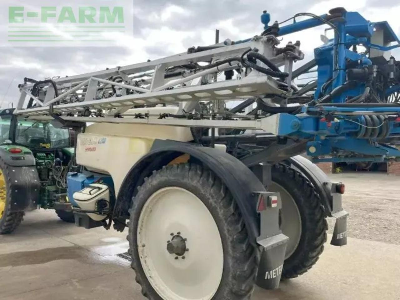 Meteor - Trailed sprayer: picture 2 Meteor - Trailed sprayer: picture 2