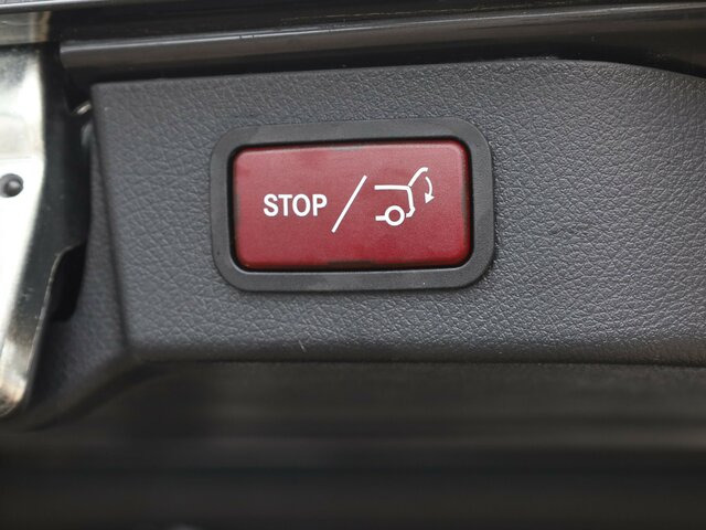 MERCEDES-BENZ EQV 300 lang,8Sitzer,2xSchiebetür,360°Kamera... - Passenger van, Electric van: picture 3 MERCEDES-BENZ EQV 300 lang,8Sitzer,2xSchiebetür,360°Kamera... - Passenger van, Electric van: picture 3