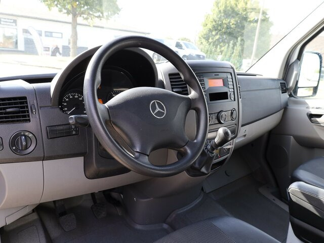 MERCEDES-BENZ Sprinter 316CDI DOKA,Allrad,AHK,TCO,Standhzg. - Curtain side van, Combi van: picture 4 MERCEDES-BENZ Sprinter 316CDI DOKA,Allrad,AHK,TCO,Standhzg. - Curtain side van, Combi van: picture 4