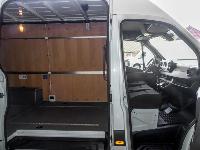 MERCEDES-BENZ Sprinter 317 CDI,3665mm,Automatik,Kamera - Panel van: picture 2 MERCEDES-BENZ Sprinter 317 CDI,3665mm,Automatik,Kamera - Panel van: picture 2